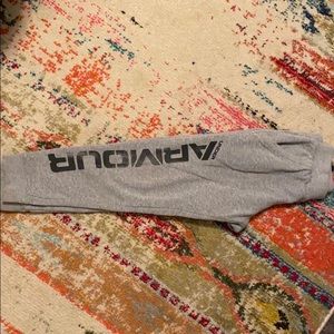 Boy under armour sweatpants